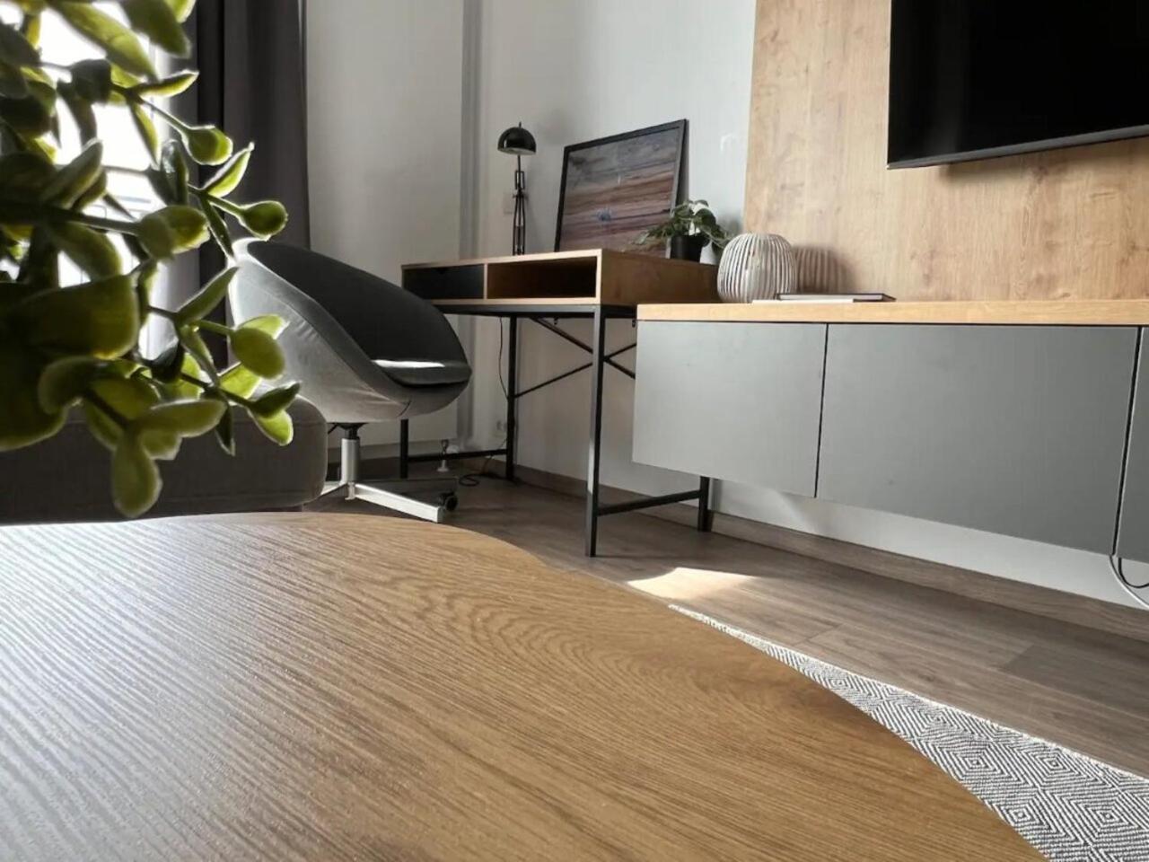 High-Rise Luxury Apartment With Free Parking Bukarest Kültér fotó